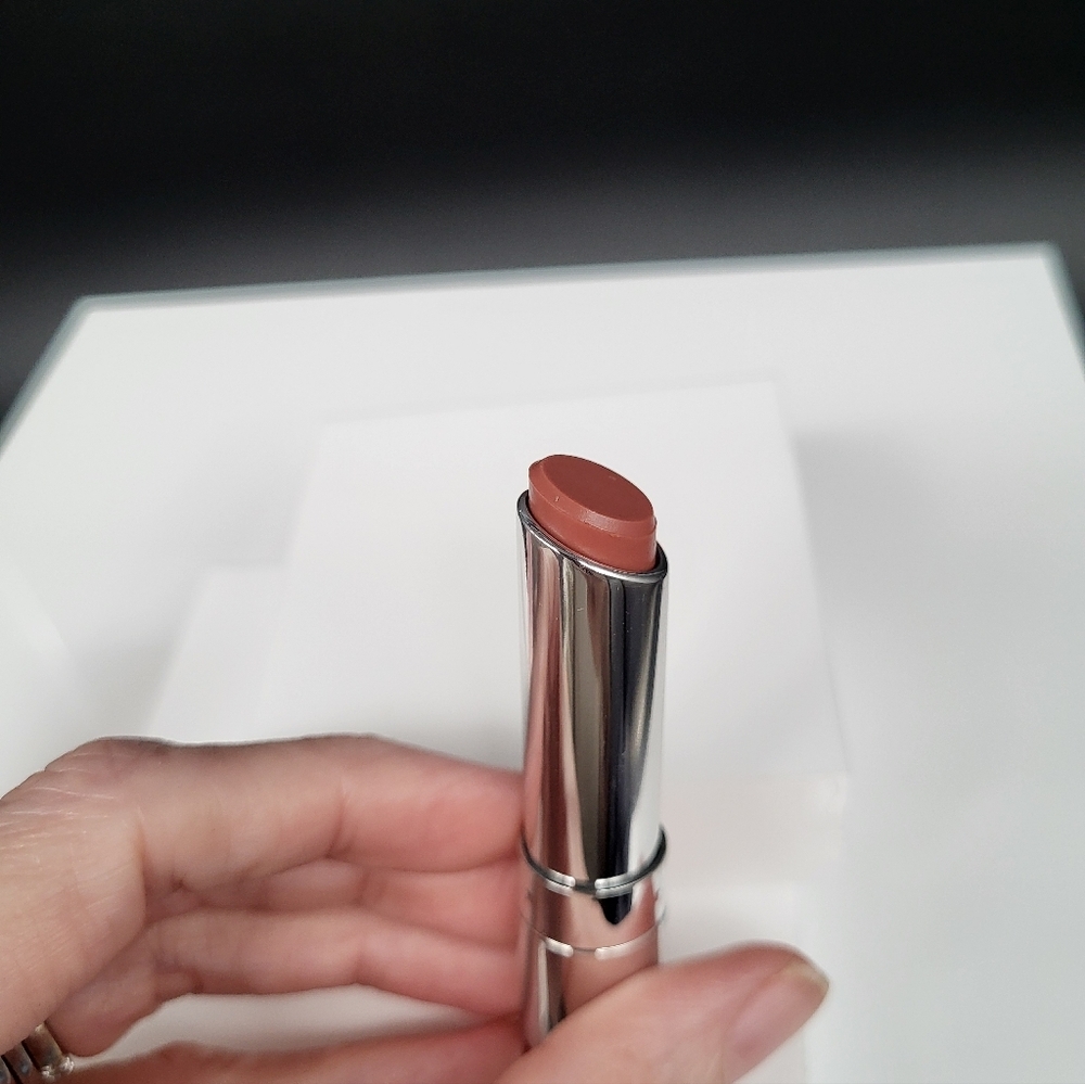 Dior Addict Lip Glow Color Reviver Balm: Rose Nude (038) (a/k/a Soft Nude), New - Picture 5 of 10